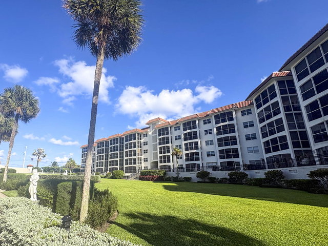 San Remo Condo photo 4